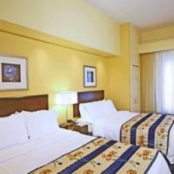 Springhill Suites By Marriott Сидар-Сити Экстерьер фото